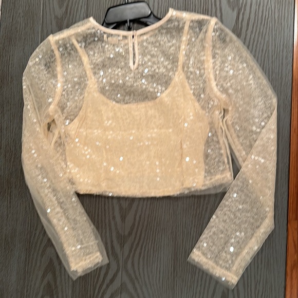 Jason WU Sparkly Top- New retail$200.00 - Picture 6 of 7